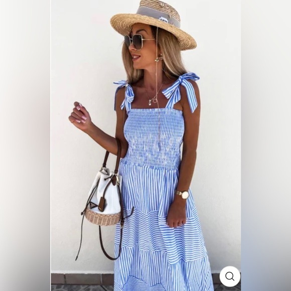 MARTINE Shirred Striped Maxi Dress - BLUE NWT - Picture 3 of 10